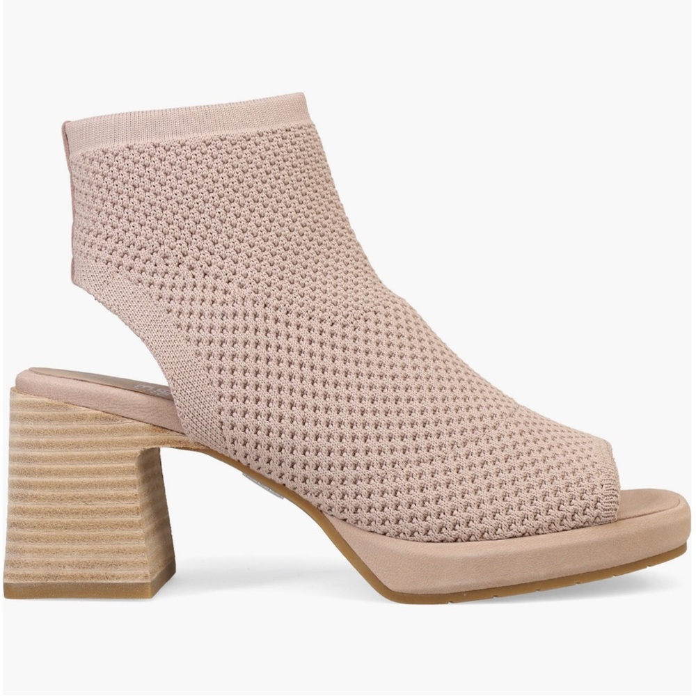 EILEEN FISHER Blush Cutout Bootie NIB - Picture 3 of 15